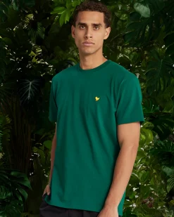 Amateurs Graphic Tee