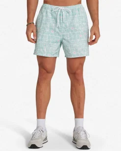Weekender Short